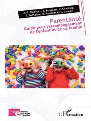 Affiche du document Parentalité. Guide pour l'accompagnement de l'enfant et de sa famille