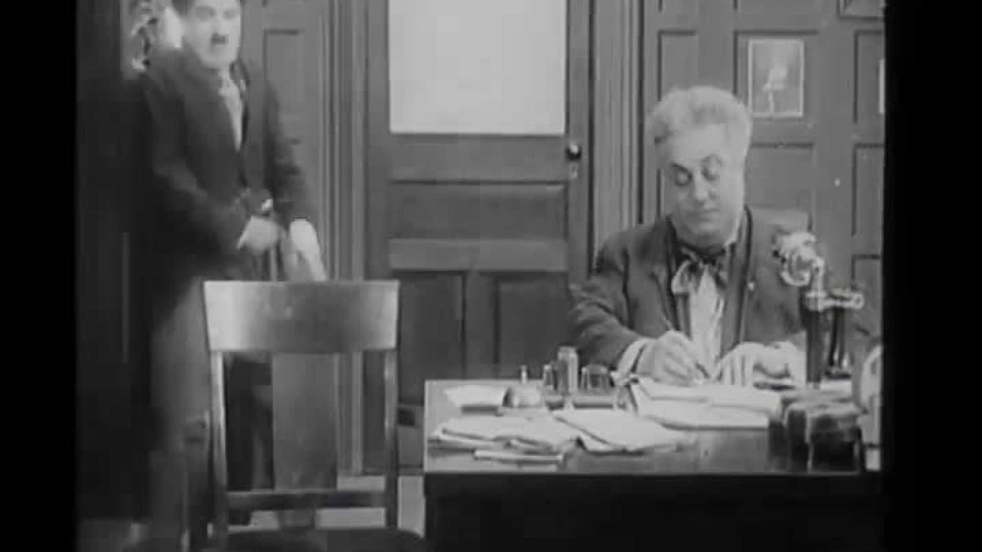 Affiche du document Charlot débute